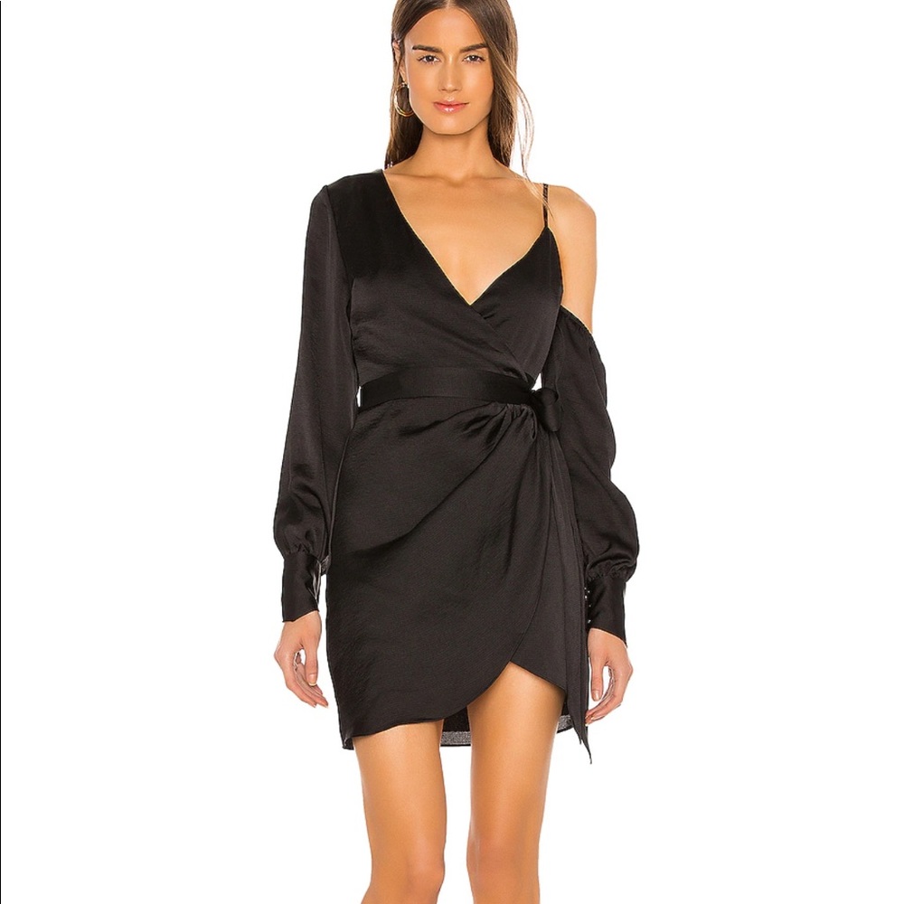NBD Aria one arm dress 🖤